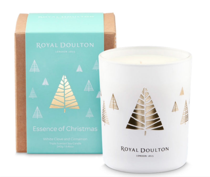 Royal-Doulton-Christmas-Collection-White-Clove-and-Cinnamon-Soy-Candle-240-g